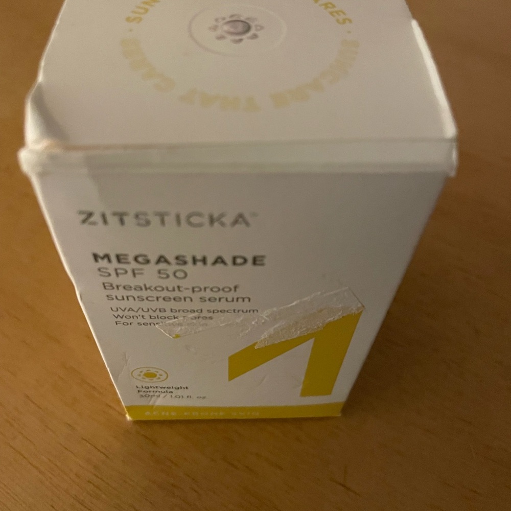 New Zitsticka Megashade SPF 50 Break Out Proof Sunscreen Serum Size 1.01oz - Picture 3 of 9
